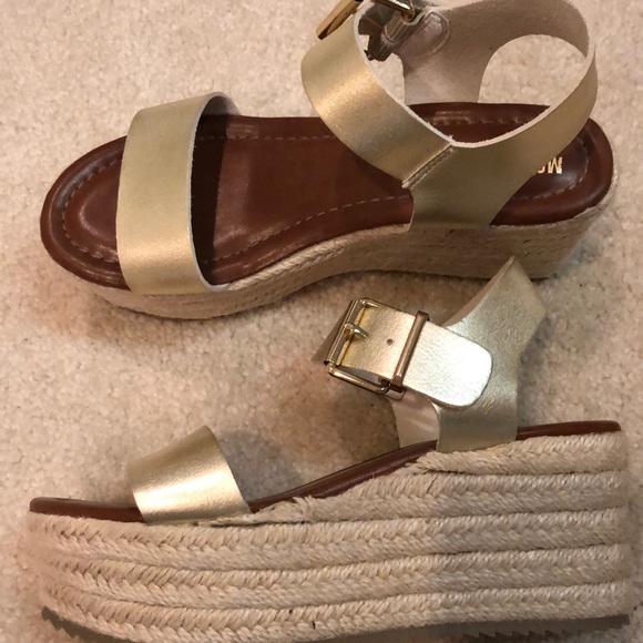 black knee high ugg boots